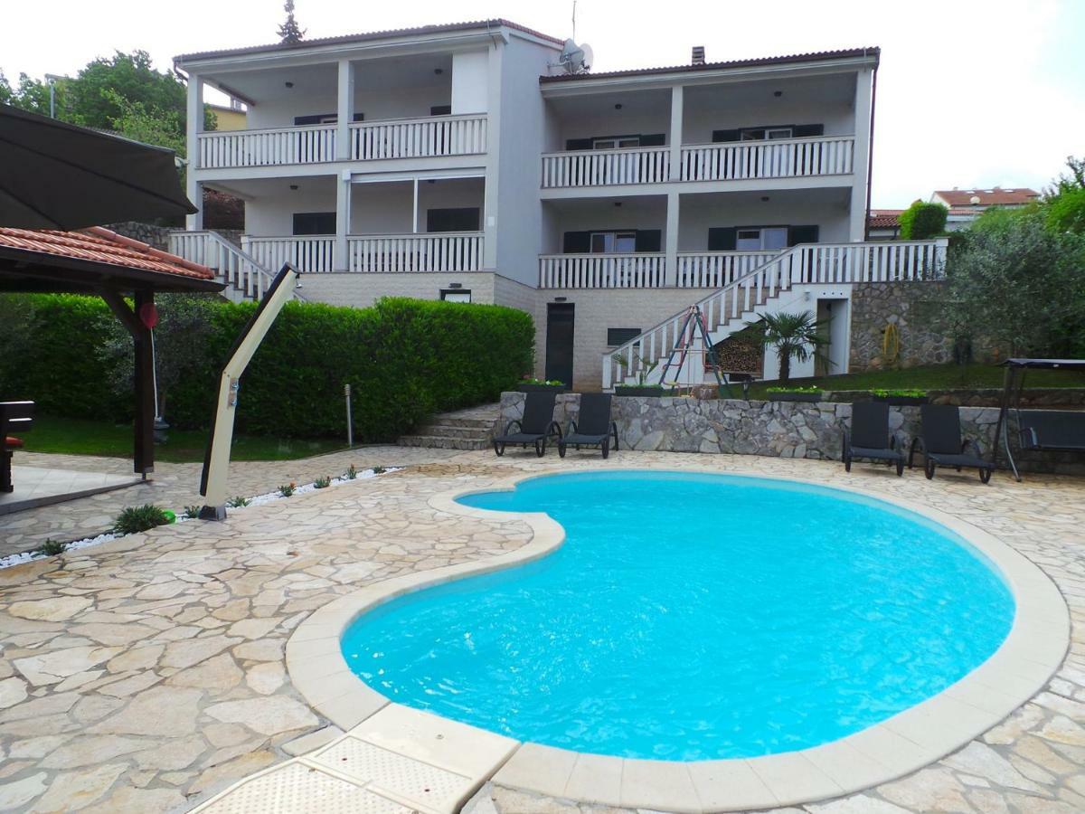 Holiday Home In Malinska/Insel Krk 13031 Exterior foto